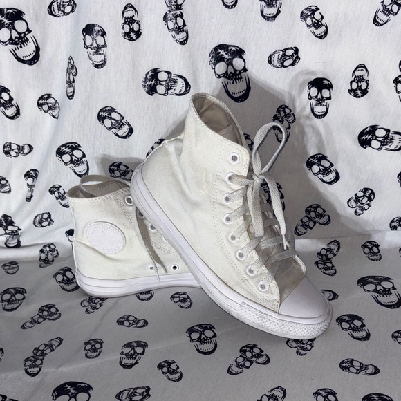 Converse Other - Converse White High-Top Sneakers